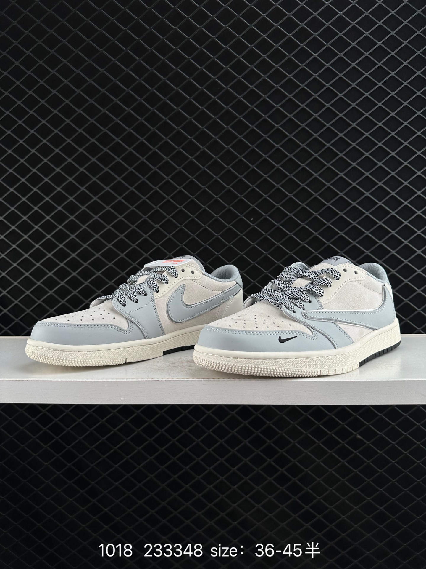 Travis Scott x Air Jordan 1 ” Reverse Mocha “